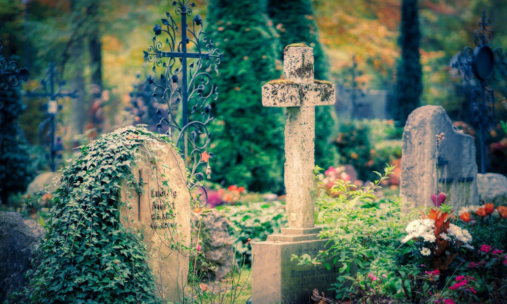 Essential 3 Tips to Choose Best Funeral Home Near You